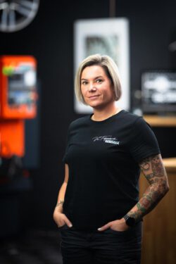 Rebekka- Felgenreparatur und Felgenaufbereitung in Bielefeld- Die Felgenschmiede